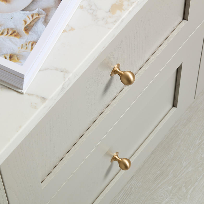 BallCabinetKnob_SatinBrass.jpg