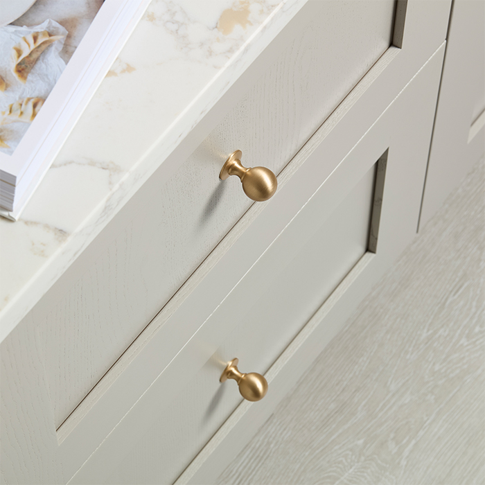Cabinet Knobs & T-Bars