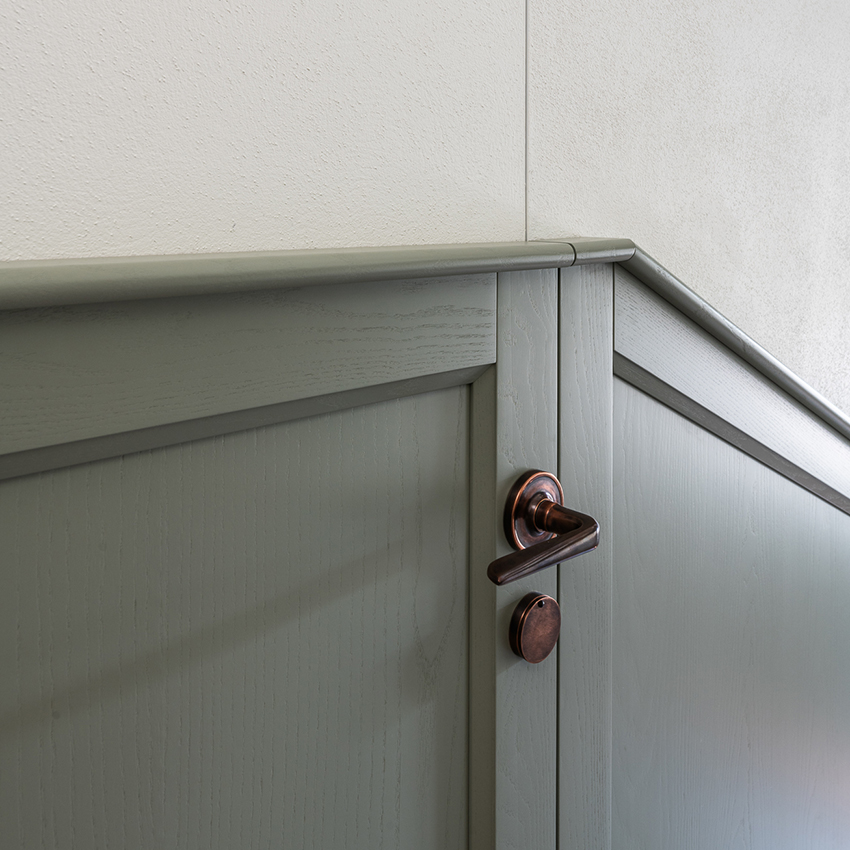 Croft_DoorHandle_AutumnBronze3.jpg