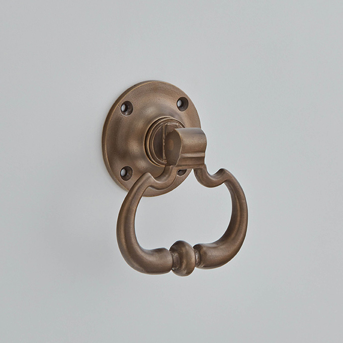 Beaded Dutch Drop Rim Handle