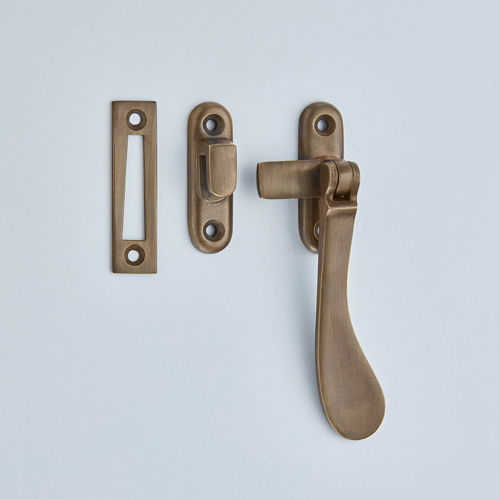Lockable Spoon End Casement Fastener