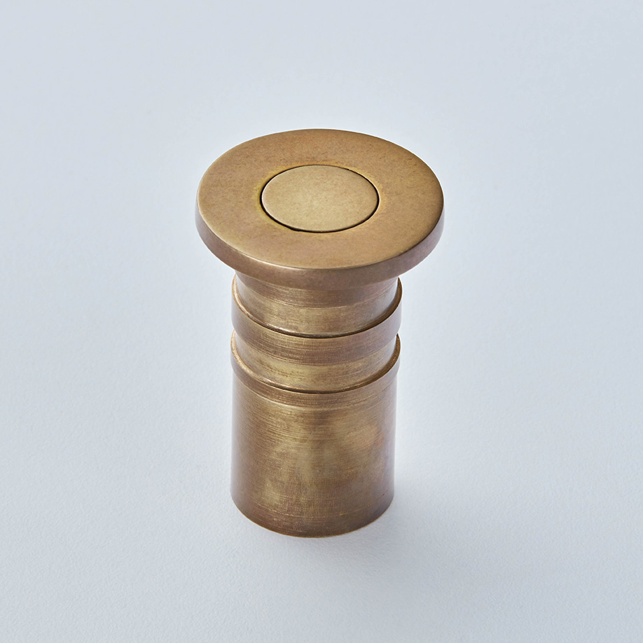 Dust Excluding Socket for Concrete