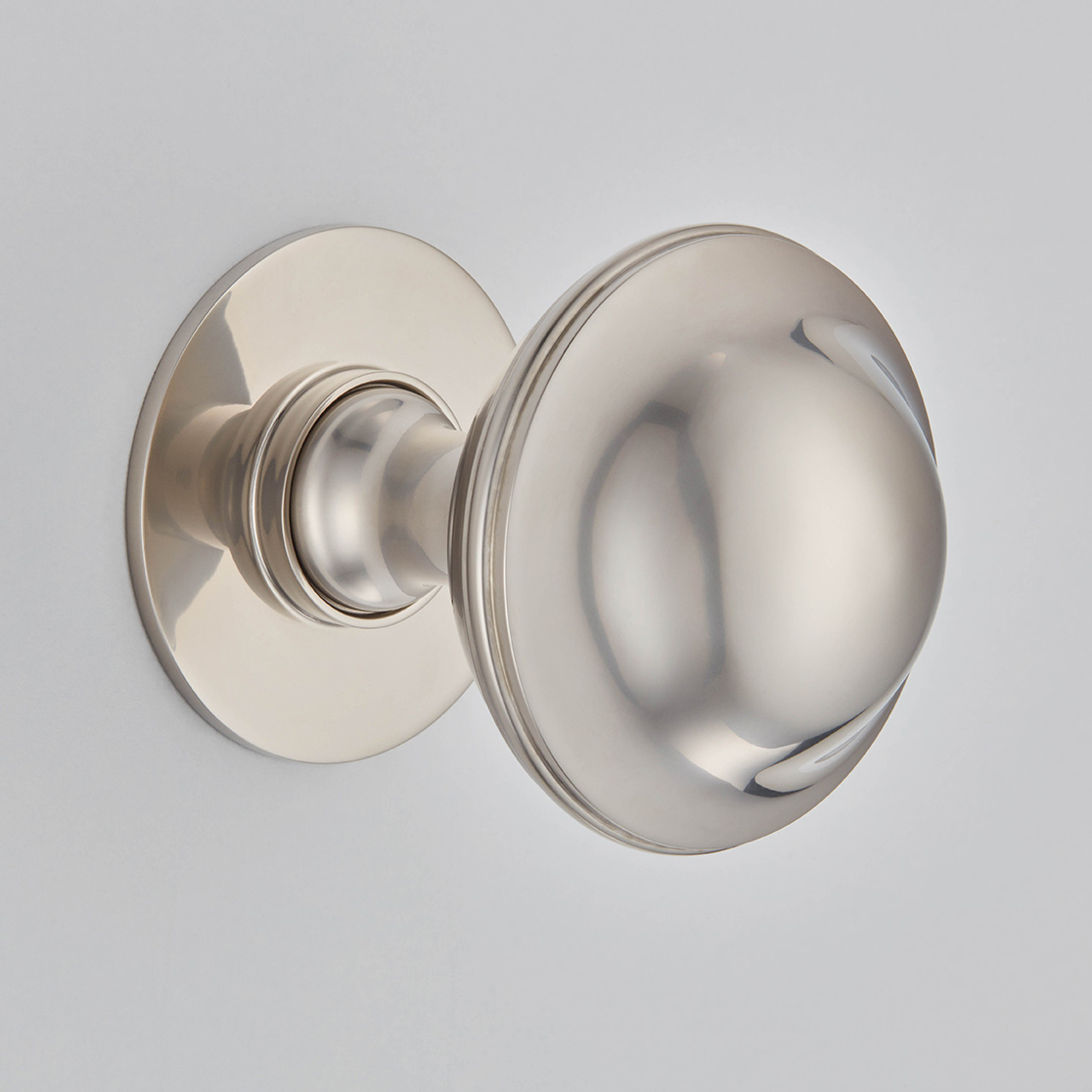 Plain Round Centre Door Knob