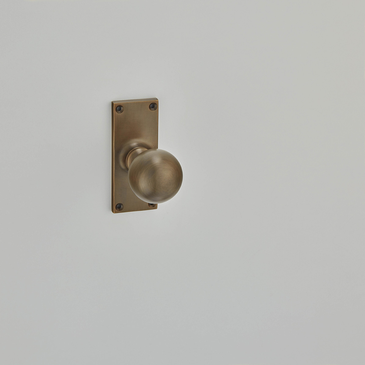 Ball Knob on 4