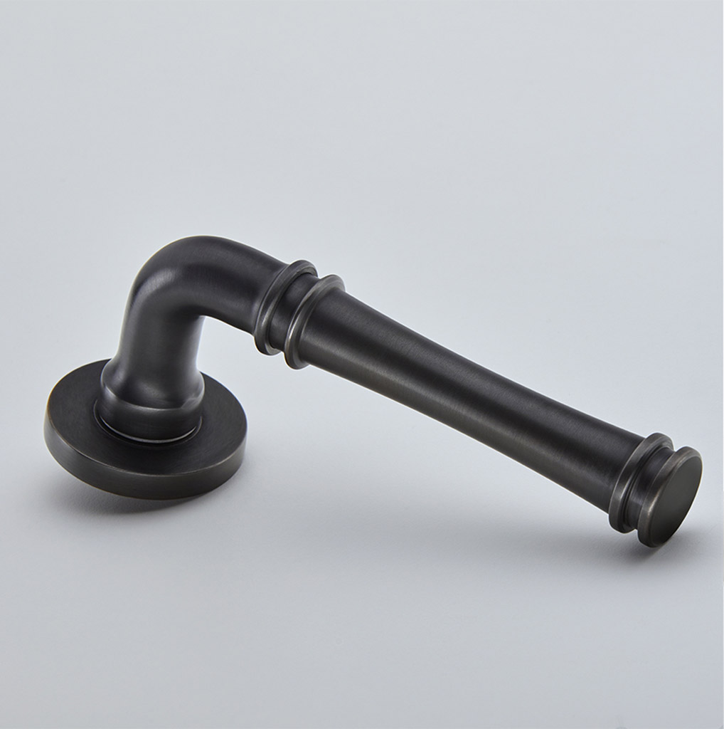 Impulse Door Handle on Small Rose