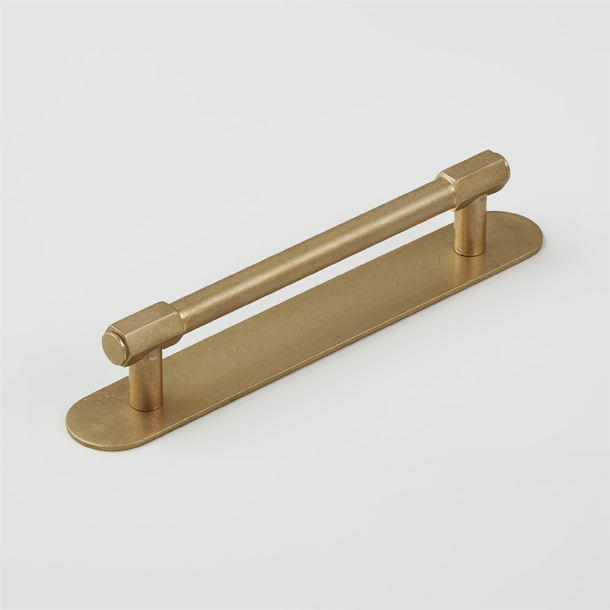 Fusion Cabinet Handle & Backplate